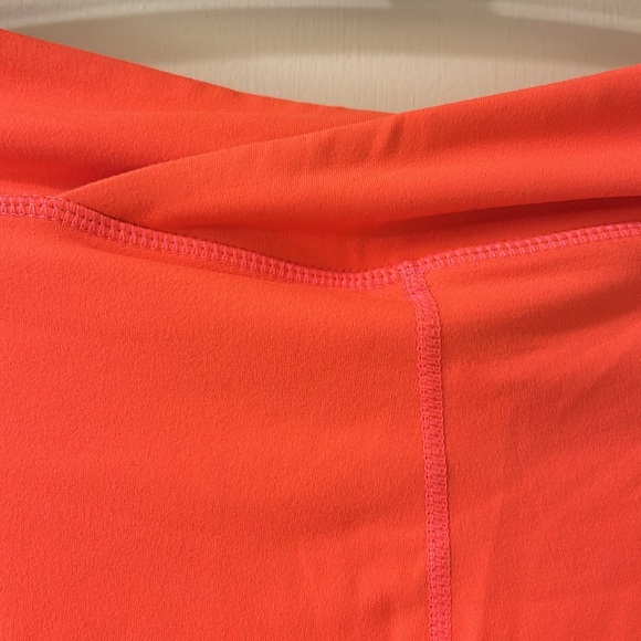 FABLETICS NEW Mid-rise Crossover Waistband Crop Leggings Pocket Orange Size Lrg - Picture 8 of 11